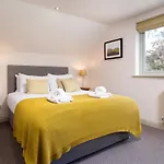 Дом отдыха Lowfield House *