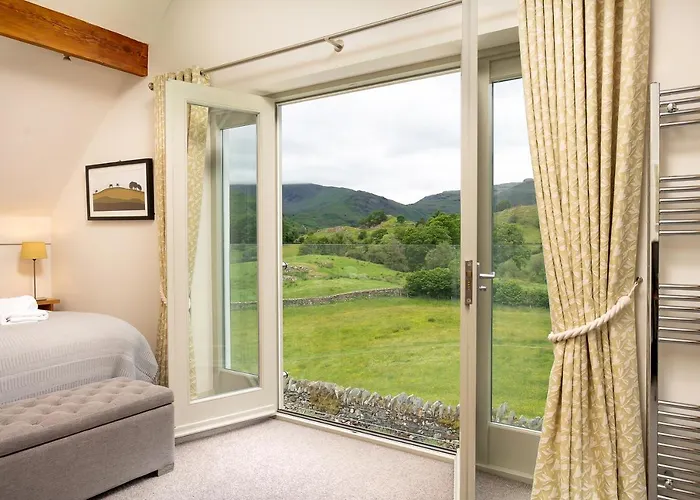 Holiday home Lowfield House *