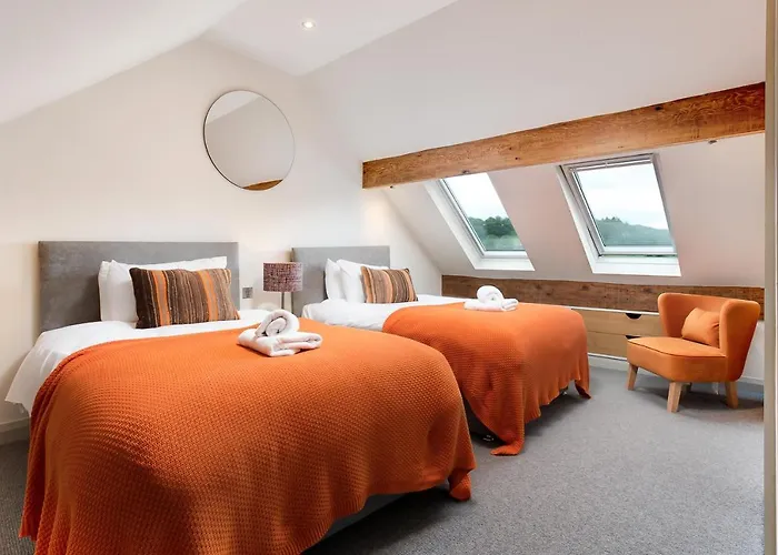 Lowfield House Holiday home *