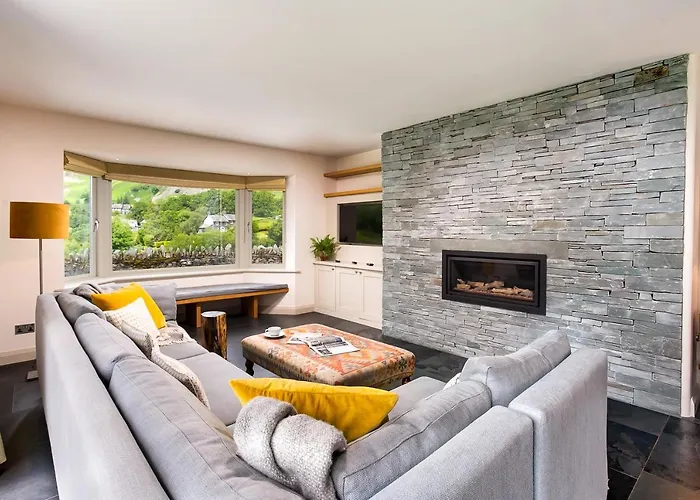 Lowfield House Holiday home *